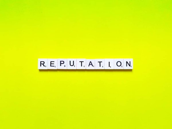 Quelles sont les meilleures pratiques pour la gestion de la réputation en ligne d'un restaurant haut de gamme ?